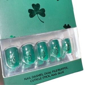 🍀 Red Aspen Nail Dashes – “Shamrockin’ Patty” – NEW in Box 🍀